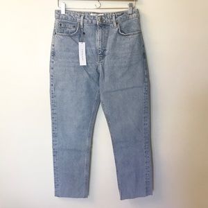 NWT Topshop Men’s Straight Leg Raw Hem Jeans - 29x32